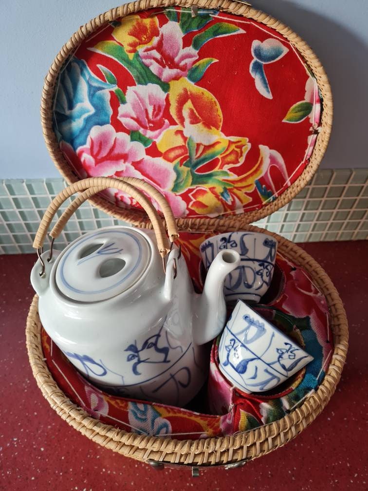 SALE ! Vintage Chinese Travel Tea Set Complete With Basket