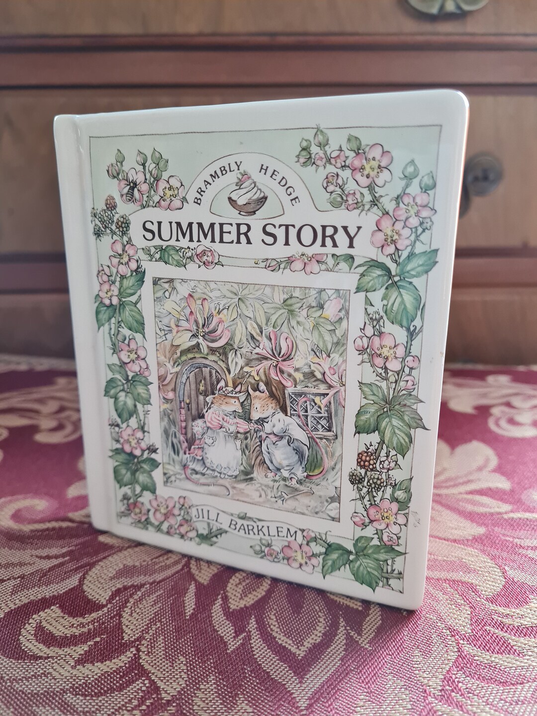 Brambley Hedge Summer Story ブック型貯金箱 Brambley Hedge Summer Story ブック型貯金箱 Brambley Hedge Summer