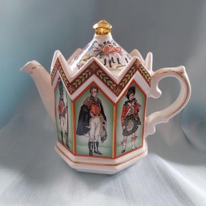 Sadler Duke Of Wellington Battle Of Waterloo Teapot
