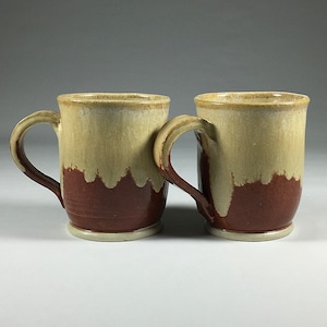 Set of 2 Large Mugs, Brown and Tan