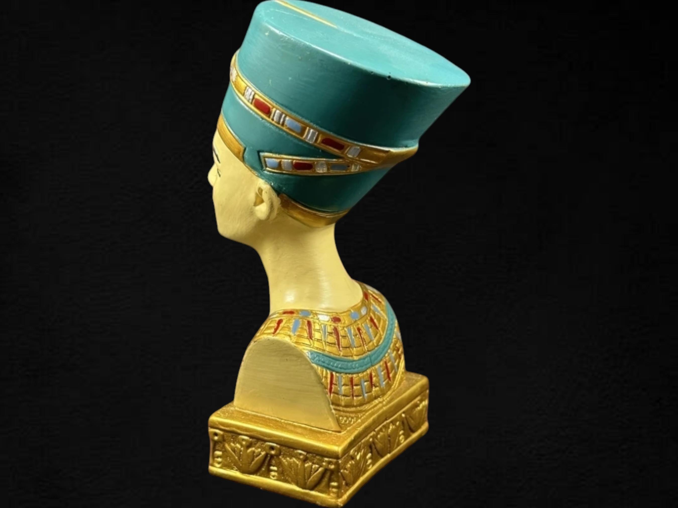 ネフェルティティ胸像：古代エジプトの女王の彫刻 - Etsy 日本