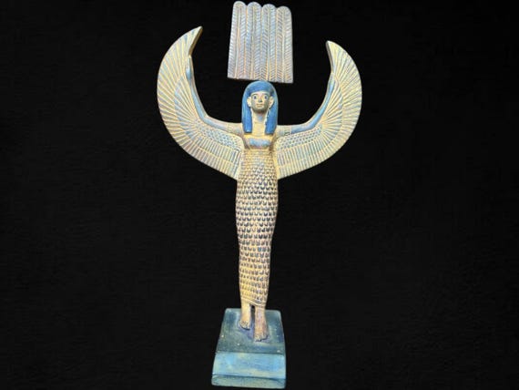 エジプトの女神マアト像：開いた翼、真実と正義 - Etsy 日本