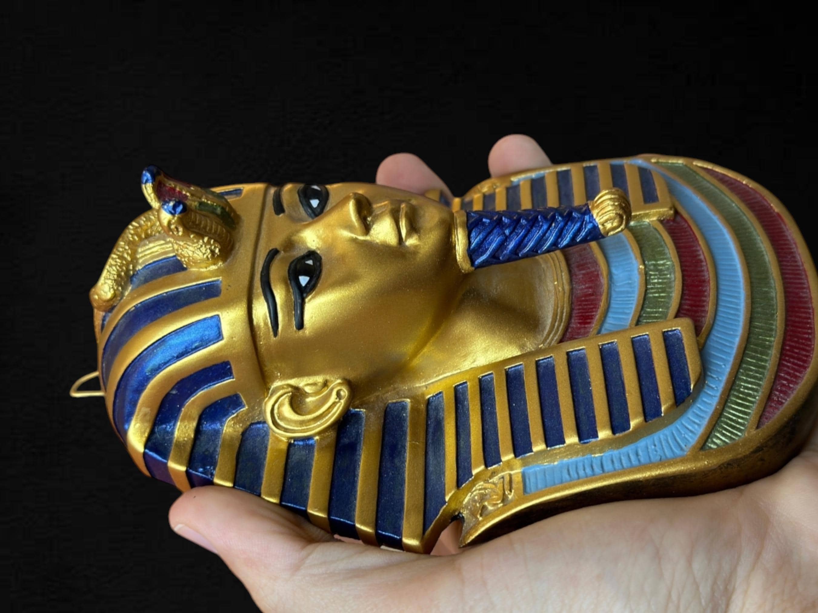 ツタンカーメン王の壁掛け像：エジプトのファラオの芸術装飾 - Etsy 日本