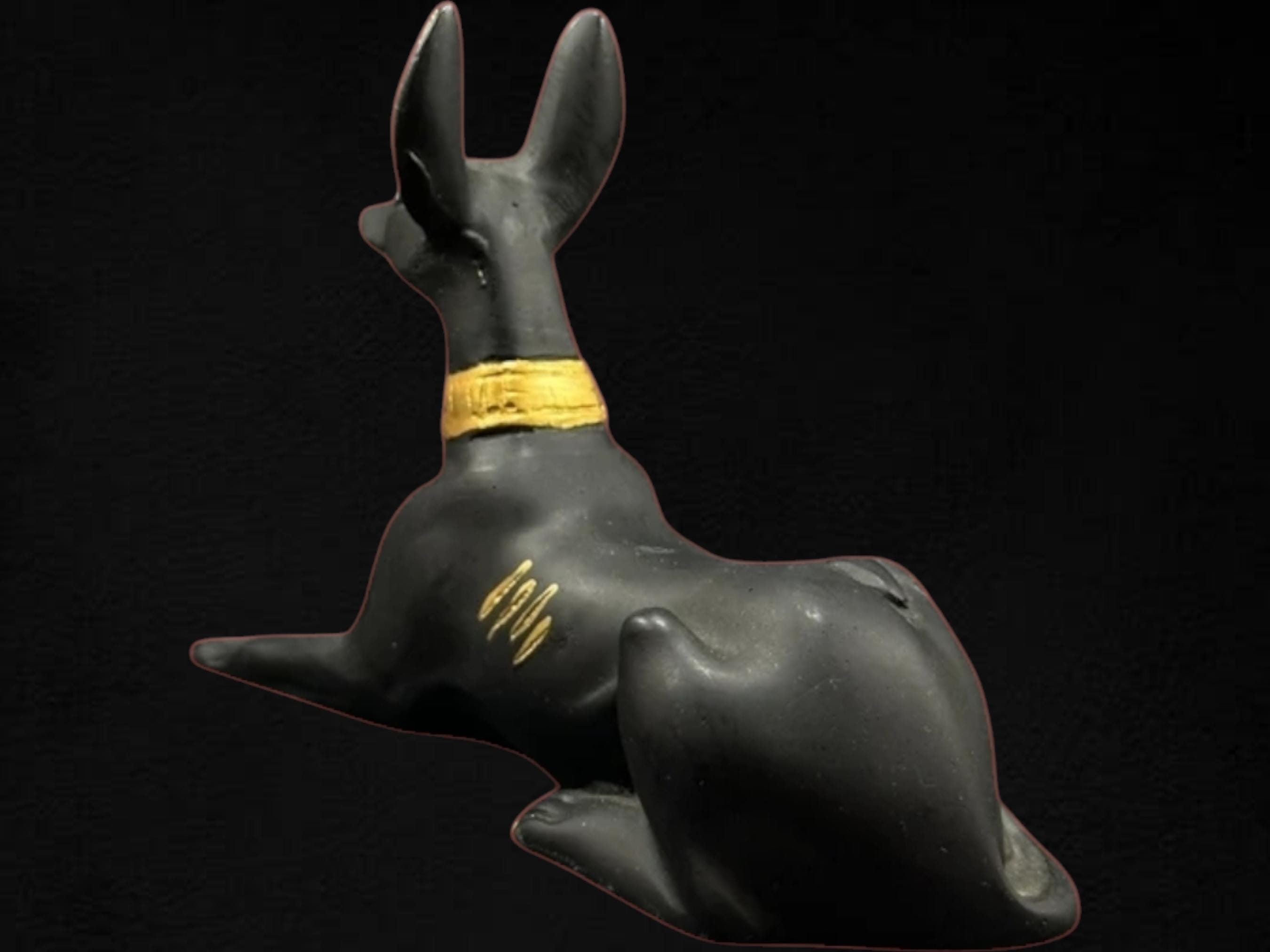 手作りのアヌビス像：エジプトの死者の神、黒と金の装飾 - Etsy 日本
