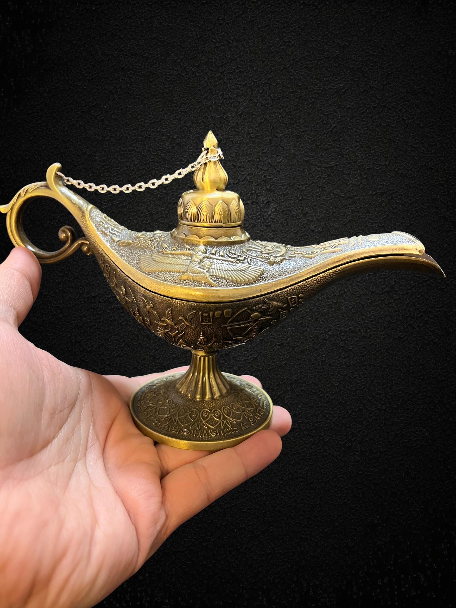 彫刻入り真鍮アラジンランプ：エジプトの魔法の精霊ランプ - Etsy 日本