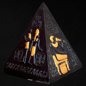 Pyramid Statue Unique Symbol of Ancient Egypt Pharaonic Pyramid of Giza Pyramid sculpture Pyramid figurine Personalized Gift Made in Egypt