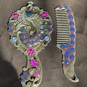 Rare Mirror and Comb Set Antique silver Color Peacock Pattern Hand Mirror and Comb Vintage mirror Design pharaonic Gift Made In Egypt