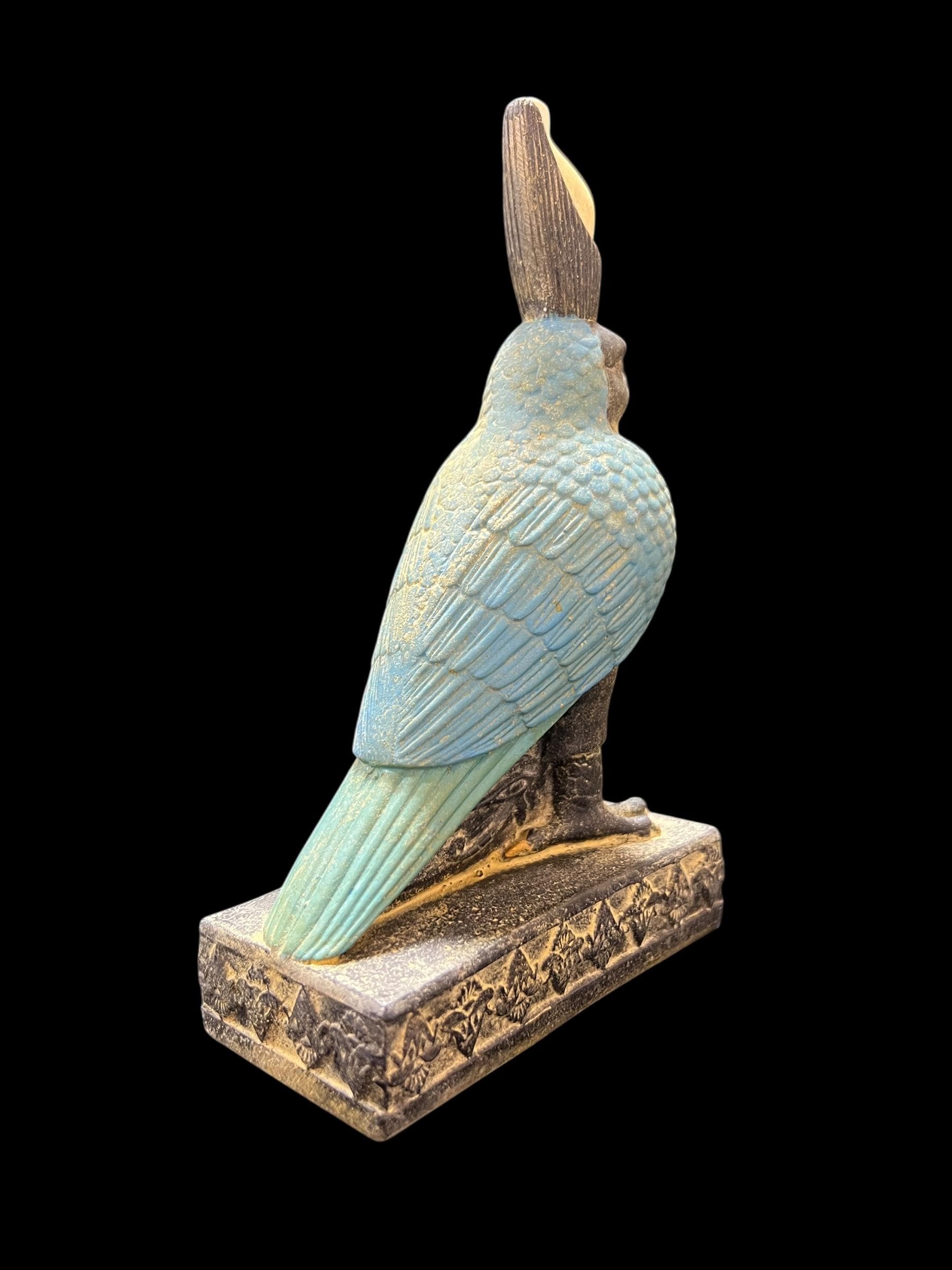 ホルス神ハヤブサ像｜古代エジプトの天空の守護神｜エジプト製の力と
