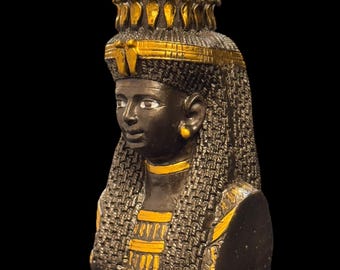 Cleopatra Bust Statue: Handcrafted Bronze & Gold Egyptian Decor