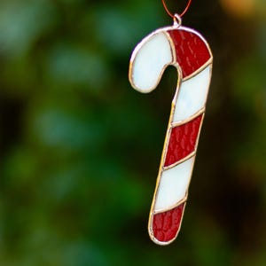 Enfeite de bengala de doce de vitral de Natal – Decoração de árvore de Natal – Amuleto mágico festivo