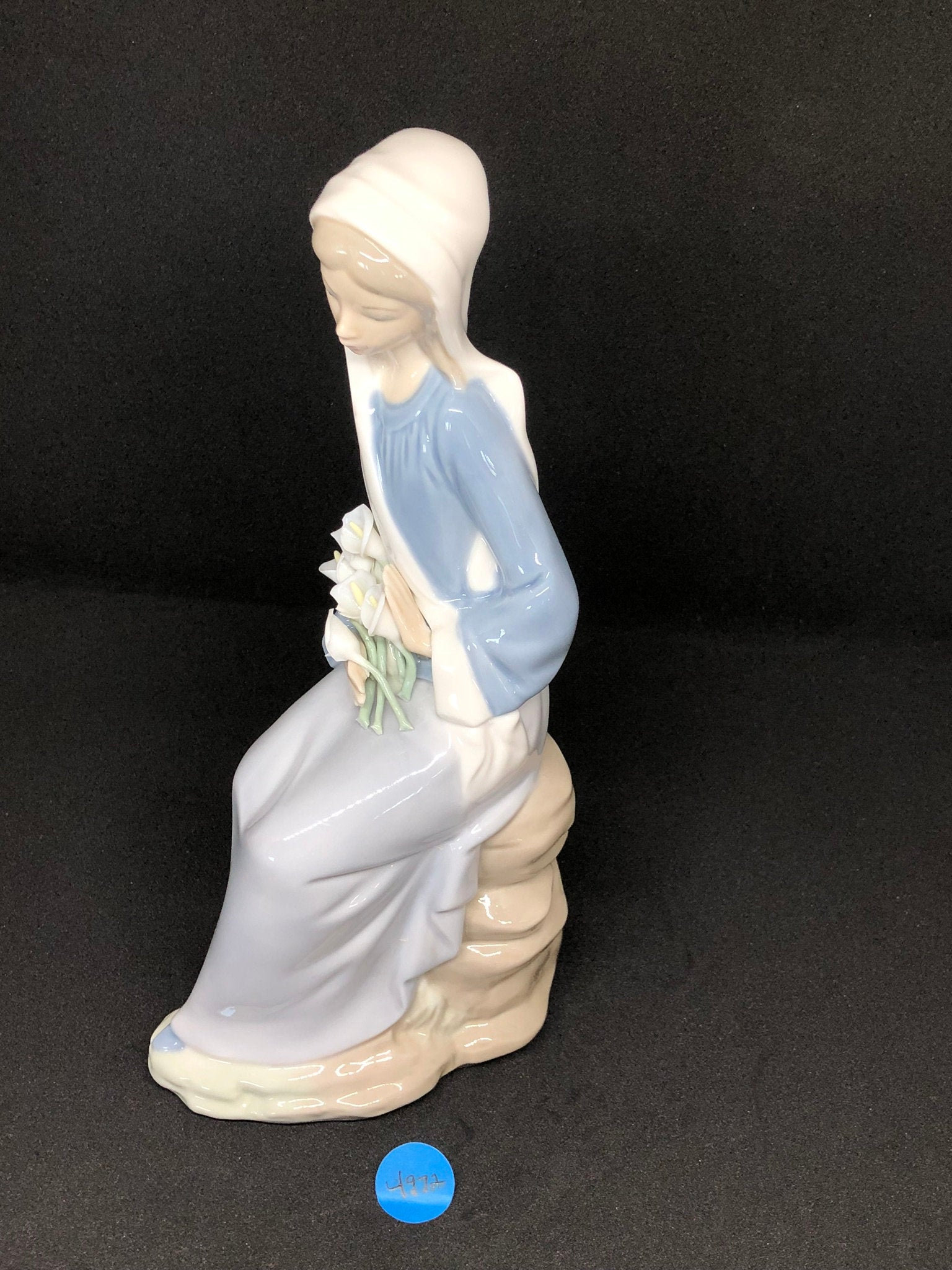 Lladro Figurines Girl With Lilies - Etsy