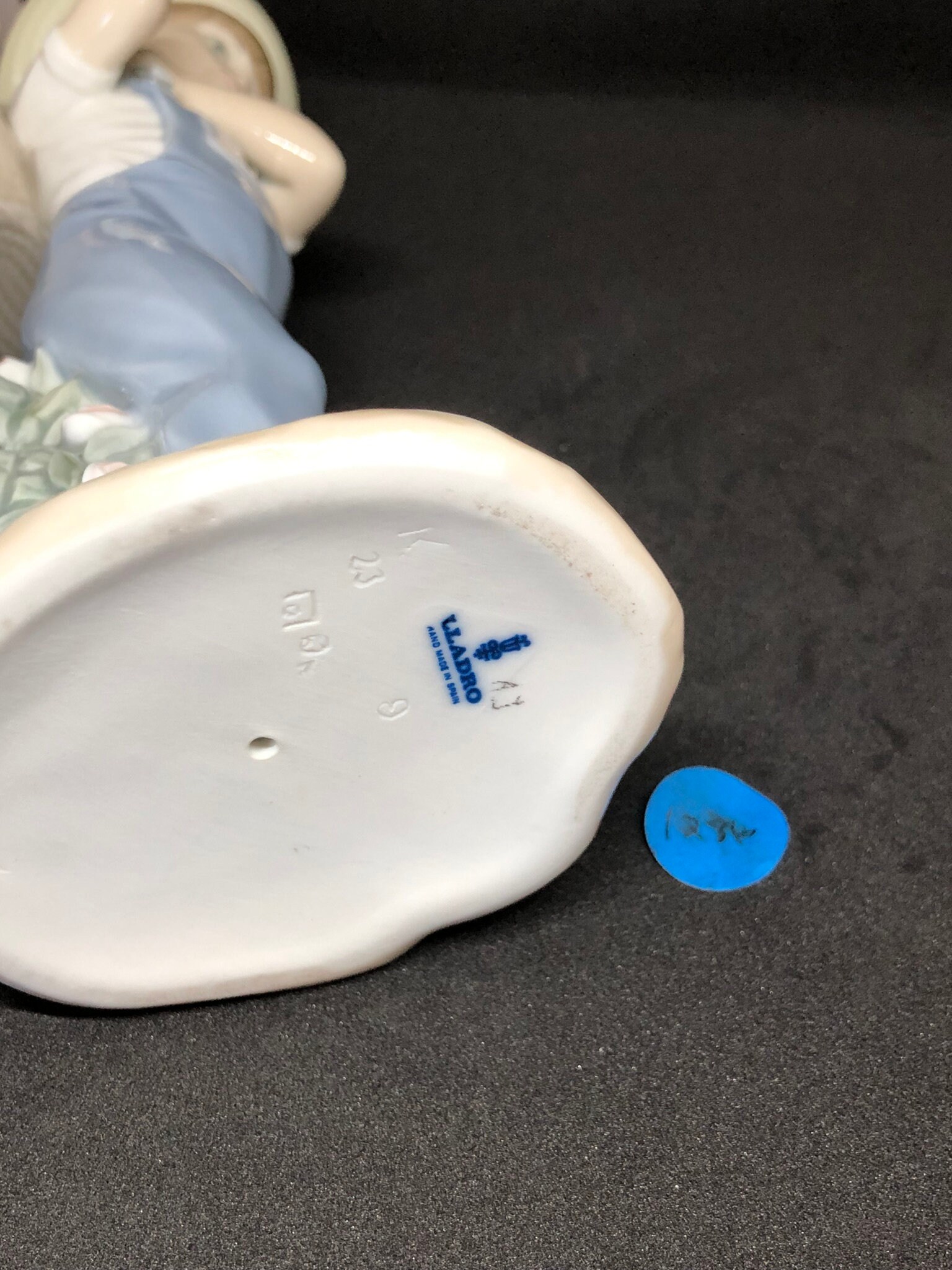 【リヤドロ 】Flower Harvest 少年と花 No.1286 リヤドロ 】Flower Harvest 少年と花 No.1286 - メルカリ