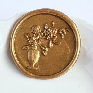 Modern Floral Vase  Handmade Self-Adhesive Wax Seal Stickers/Peel & Stick Wax Seals/Invitation Wax Seals- Set of 25
