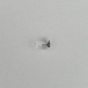 16G POIRE DE MINUIT Goutte d'eau Bioflex Push-Fit Labret en cristal Piercing TragusHelixConchCartilage Bijoux de corps de haute qualité image 2