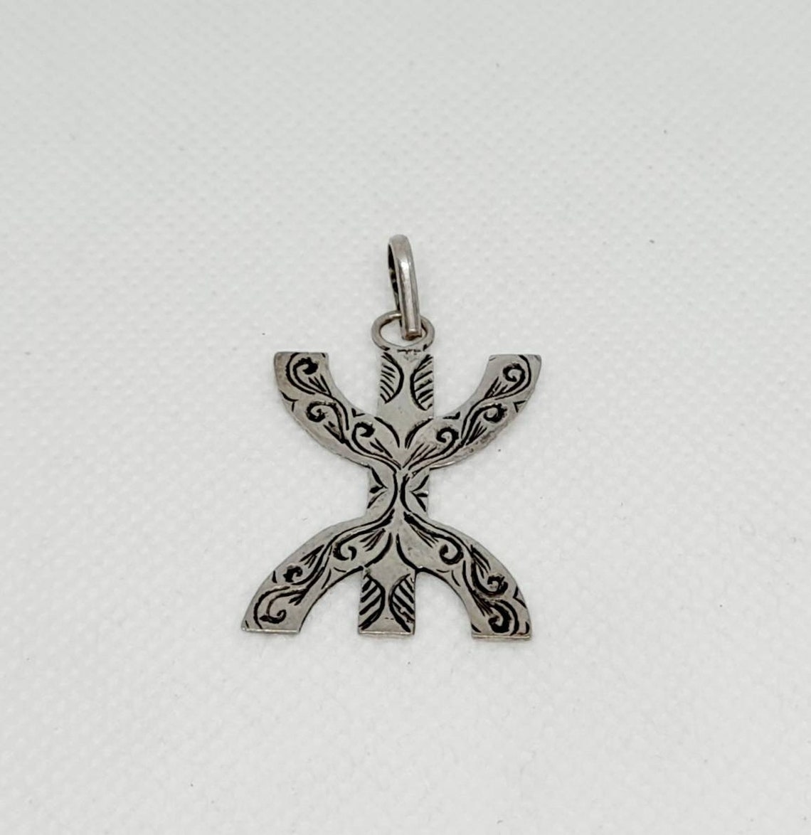 Berber handmade solid silver pendant with amazigh symbol | Etsy