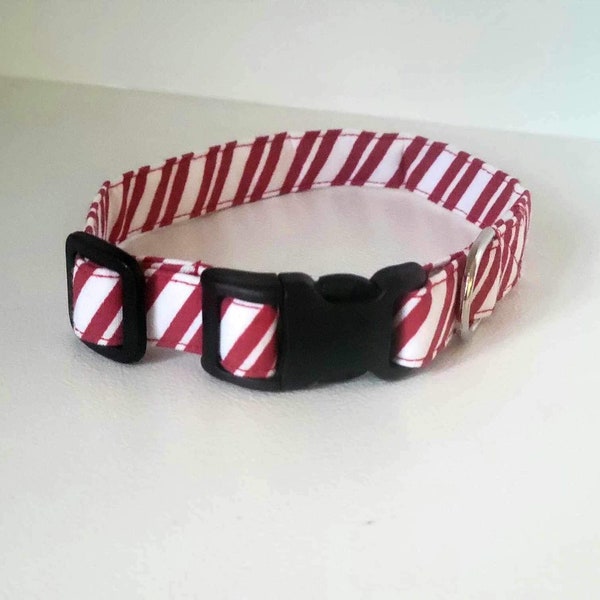 Christmas Dog Collar, Candy Cane Printed Fabric, Side Release Adjustable Collar, Handmade Dog Collar, Fabric Dog Collar, Washable Collar