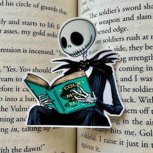 Skelly Jack Reading ACOMAF Sticker, Kindle Sticker, Acotar, A Court of Thorns and Roses, Acomaf, A Court of Mist and Fury, Feyre, Rhysand