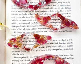 Sweet Eleagance 2 Pcs Book Page Holders - Dried Flower Resin Reading Accessories