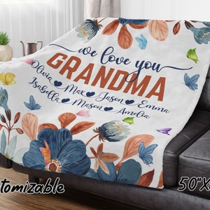 Personalized Grandma Velveteen Plush Blanket, Grandma Floral Blanket, Mothers Day Gifts, Gift for Grandma, Custom Grandma Blanket, Birthday