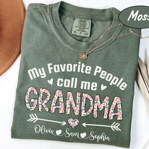 Comfort Colors® Custom Grandma Shirt with grandkids Names, Mother&#39;s Day Gift, Personalized Nana Shirt, Gift for Grandma, Mama Gigi Aunt Tee