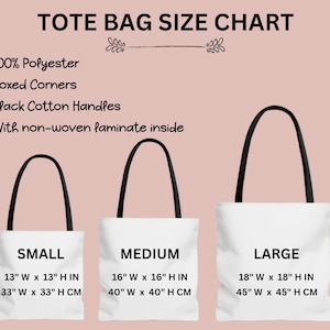 K&ouml;nnte beinhalten: Eine Gr&ouml;&szlig;entabelle f&uuml;r Tragetaschen aus 100 % Polyester mit eckigen Ecken, schwarzen Baumwollgriffen und einem nicht gewebten Laminat im Inneren. Die Tabelle zeigt drei Gr&ouml;&szlig;en: klein (13 Zoll x 13 Zoll, 33 cm x 33 cm), mittel (16 Zoll x 16 Zoll, 40 cm x 40 cm) und gro&szlig; (18 Zoll x 18 Zoll, 45 cm x 45 cm).