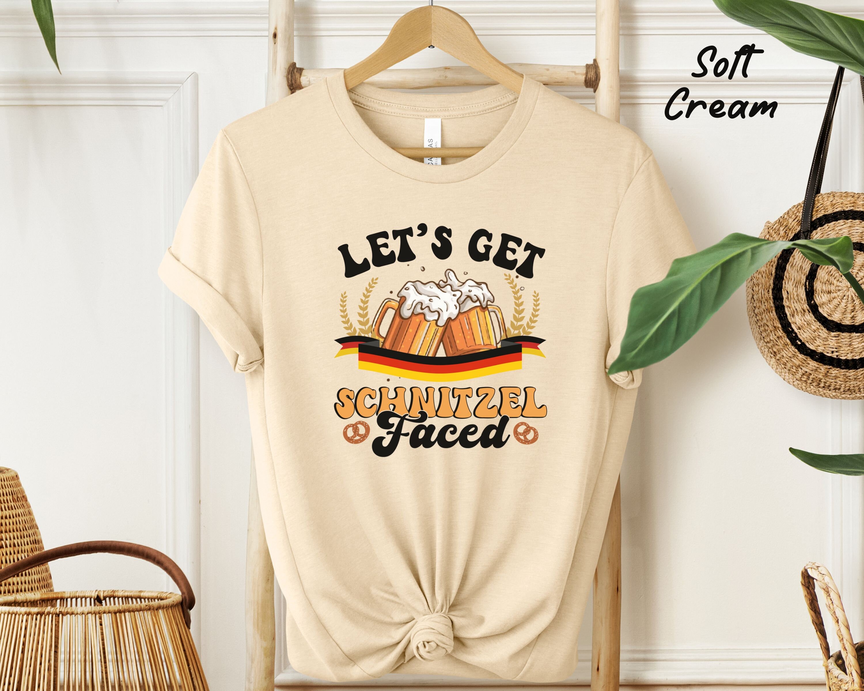 Compare prices for Camicia da donna Oktoberfest Let's Get