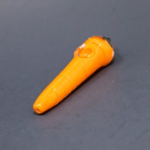 4 Carrot Glass Tobacco Pipe image 2