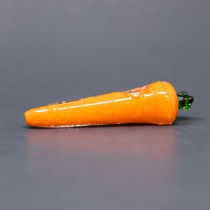 4" Carrot Glass Tobacco Pipe