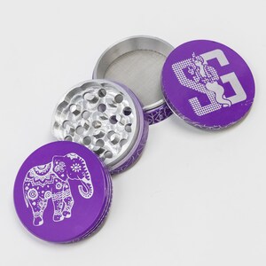 4 pc Purple Magnetic Elephant Metal Grinder w / Dents pointues