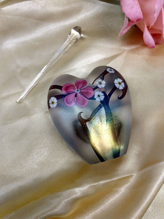 Swan Creations Vintage Blown Glass Floral Hand Pa… - image 5