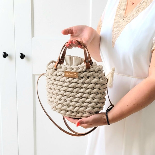 Bag with organizer,small crossbody purse,bag woven in a loose weave, top handle bag, crocheted beige bag, beige boho handbag, thick rope bag