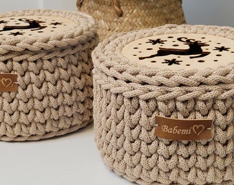 basket with lid for table, crochet basket with plywood reindeer lid, lockable basket for mom&kids,  basket for nuts/sweets. Table decor.