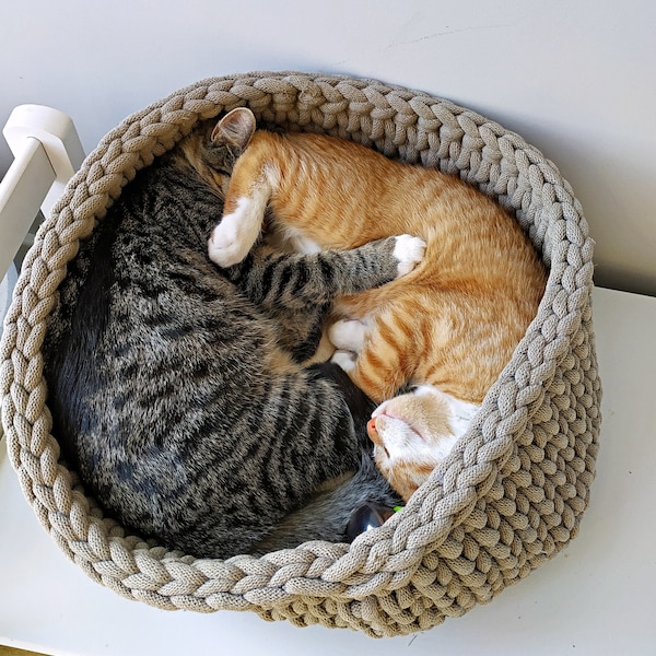 cat cave, oval cat bed Large cotton bed for small medium big cat dog, eco recycled cotton, crochet chunky basket, catlover doglover gift,.