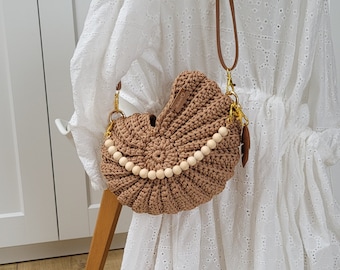 Seashell Crochet Bag: Beaded Handle, Boho Evening Clutch