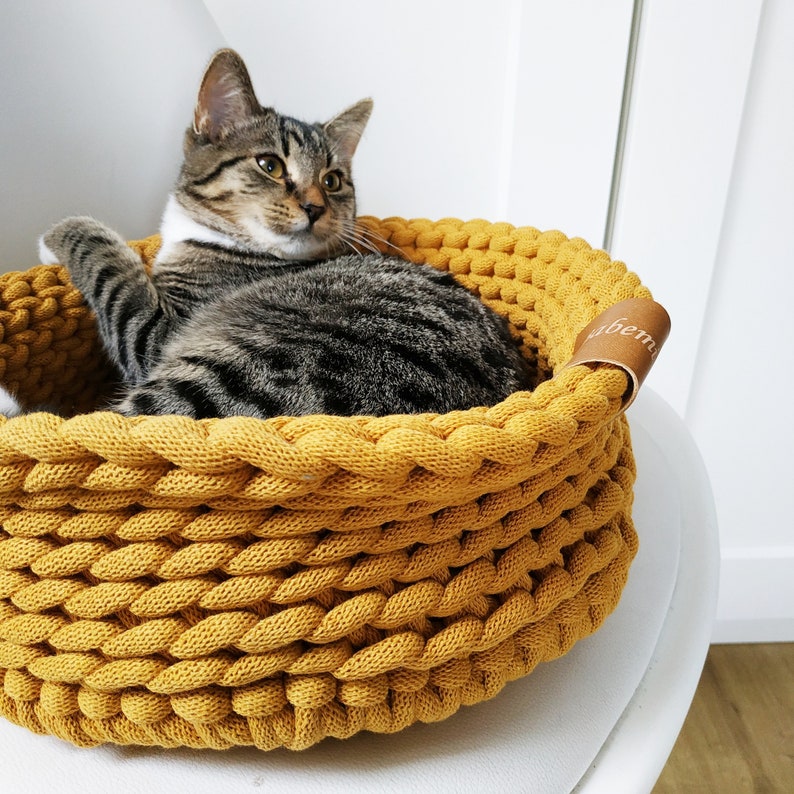 chunky Cat bed, crochet pet dog for small, medium, big animals, crochet cave cat, cat lover gift, chanky big basket, basket for cats and dog mustard