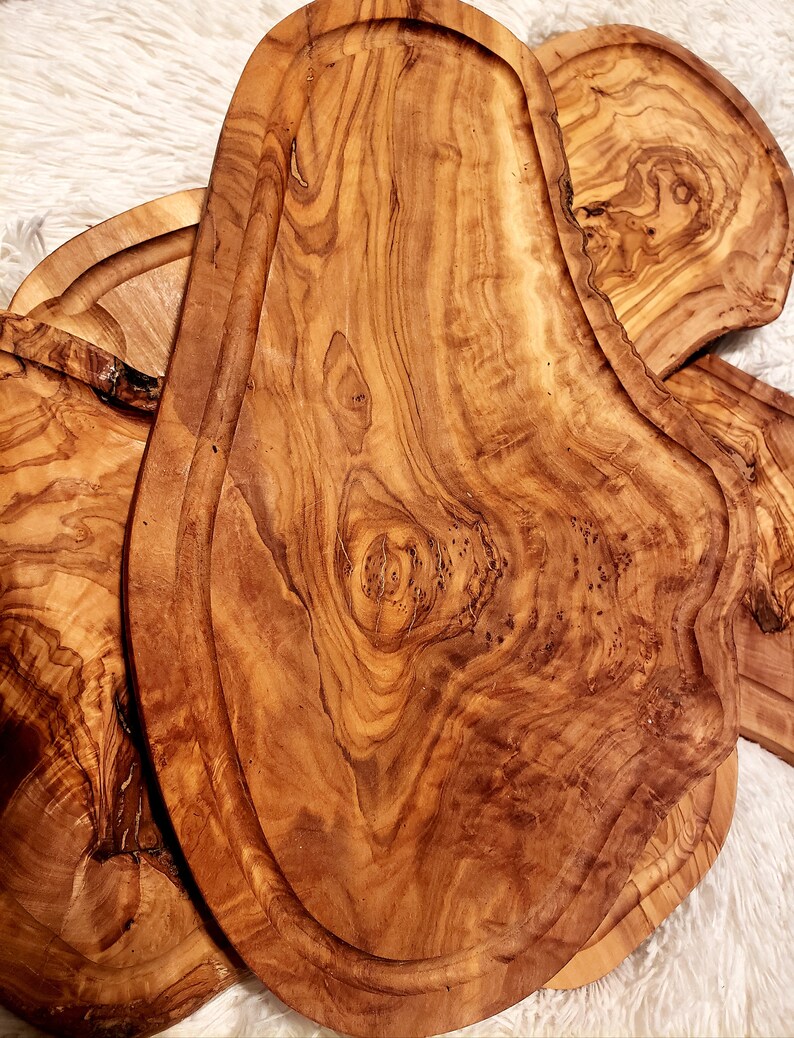 MISFITS OVAL/GROOVE Cutting Boards Olive Wood Cutting Board Charcuterie