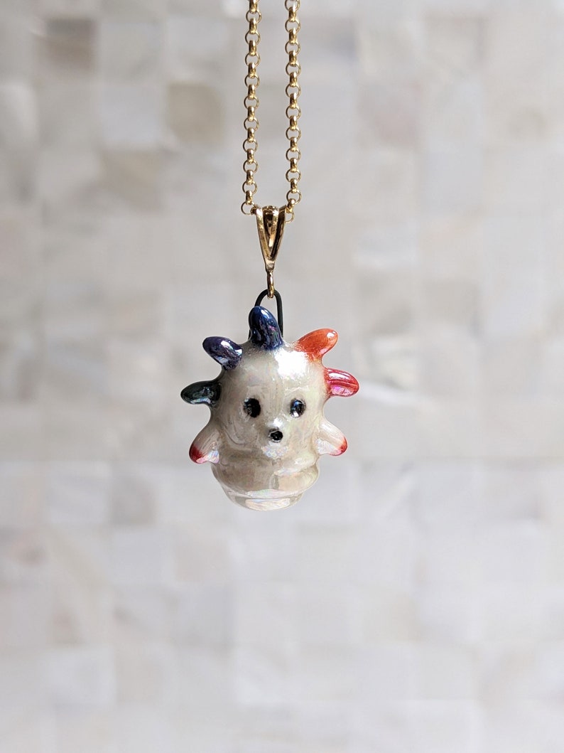 Squeakoid Gyroid Necklace with Luster image 2