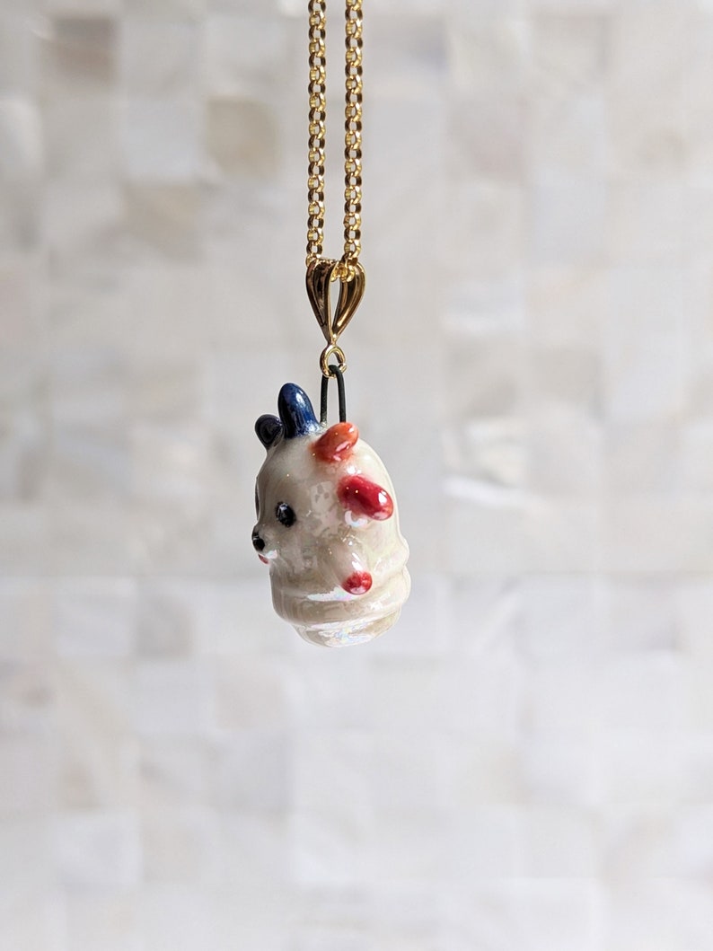 Squeakoid Gyroid Necklace with Luster image 3