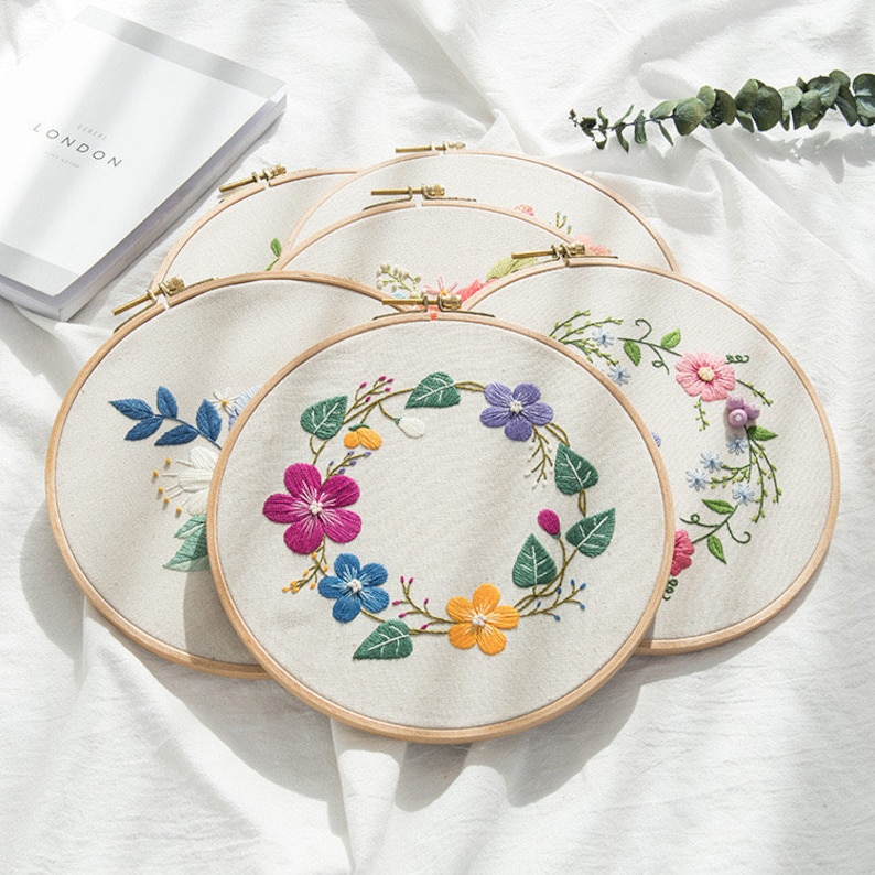 Embroidery Kit For Beginner|Modern Embroidery Kit with Pattern|Embroidery Full Kit Needlepoint Hoop|DIY Craft Kit All Materials Included