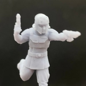 Imperial security service agents(sculpted by Dark Fire Designs)