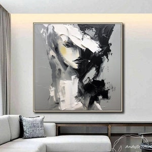 大きな抽象的な女性の肖像画の油絵、灰色の絵画、女性の顔のアートワーク、顔のない肖像画、現代の比喩的なキャンバスの壁の装飾
