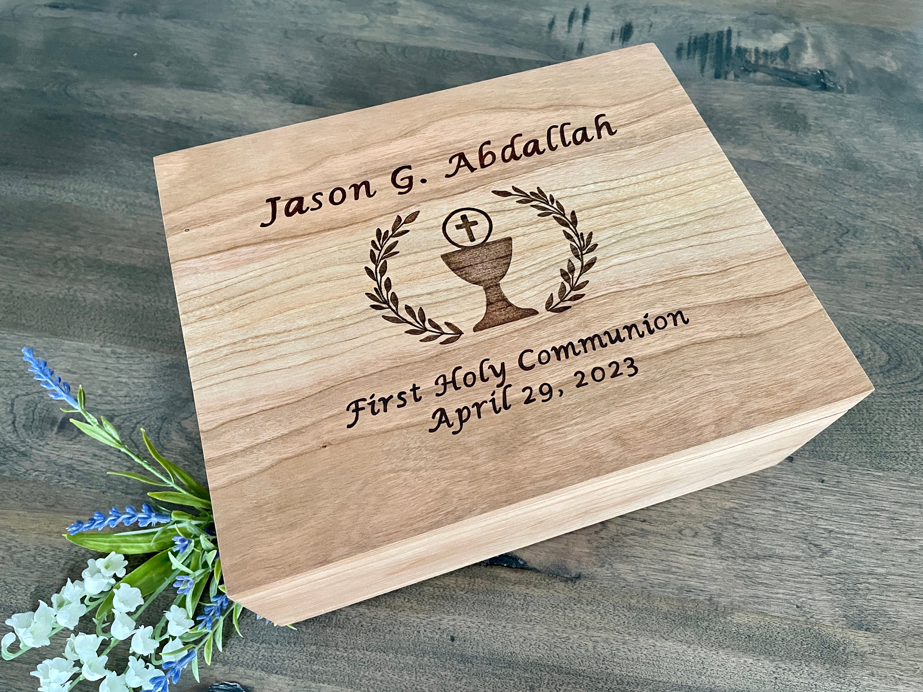 I'm completely new to wood burning and I'm working on a memory box