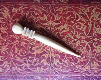 Antique Carved Bone Sewing Awl Bodkin Tool