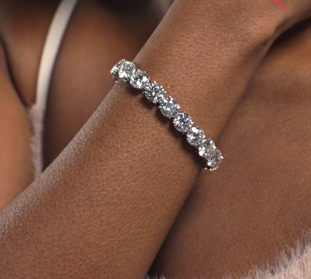 Buy 20 Carat Brilliant Cut Round Cut Diamond Tennis Bracelet Online in  India