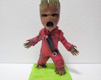 Hand-Painted Groot Figurine in Red Suit – 3D Printed Collectible Display Piece