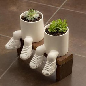 Planter with sneakers - stl for 3D printing