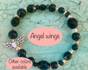Engelflügel Armband, Gedenkarmband, Engel Armband, dehnbares Armband, Perlenarmband