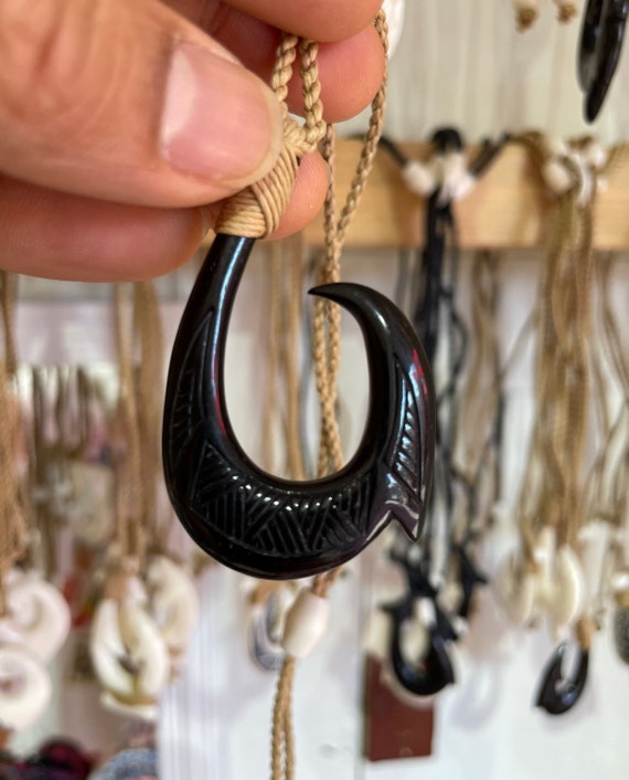 Adjustable Hawaiian Glossy Black Fish Hook Necklace From Hawaii