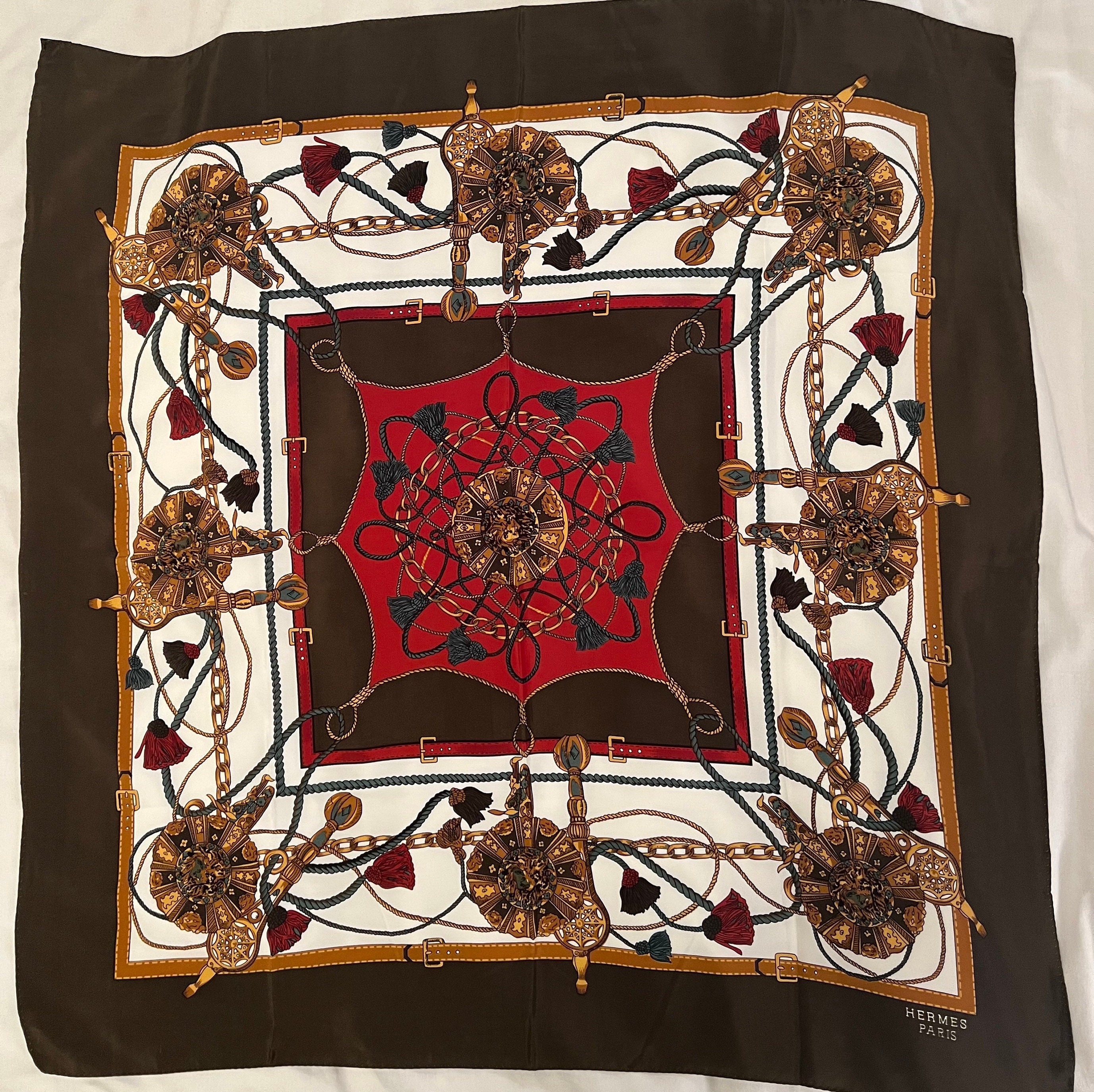 HERMES Vintageスカーフ Vintage Hermès Scarf Lion's Medallion - Etsy