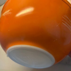 Vintage Pyrex Wheat Pattern Mixing Bowl - Etsy